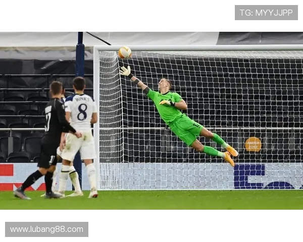 足球比赛中的门将技术与扑救技巧提升