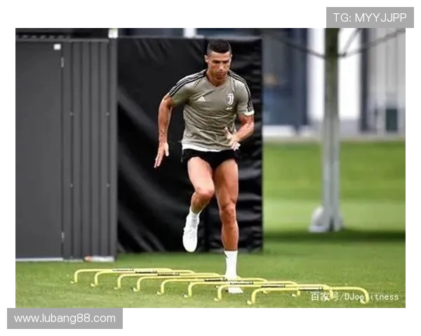 足球运动员的日常生活与训练，如何保持最佳竞技状态