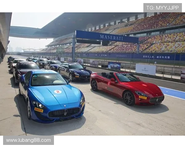 《燃情赛道激情飞扬 QQ飞车世界杯主题曲奏响梦想与挑战的乐章》