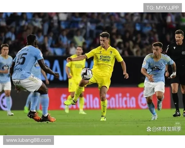 西甲联赛场均跑动的数据统计与球员体能分析 西甲联赛场均跑动的数据统计与球员体能分析